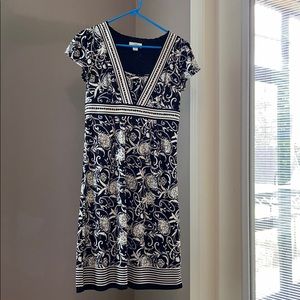 Beautiful Ann Taylor cap sleeve dress.